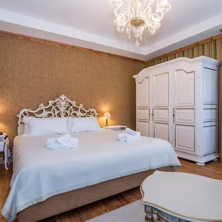 Hotel Cador