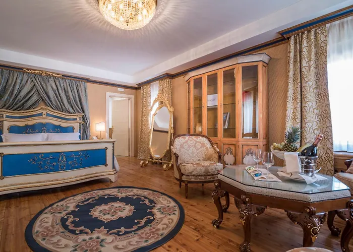 Hotel Càdor 3*